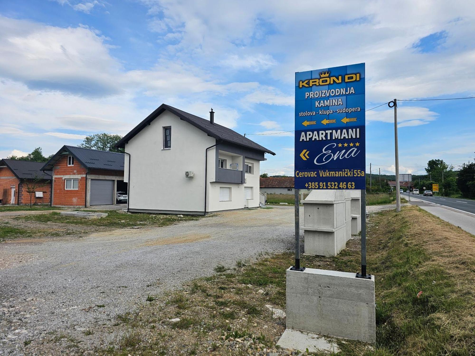 Ena1 & Ena2 -Big Free Parking Karlovac Exterior foto